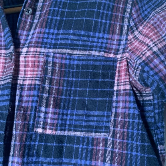 Forever 21 oversized purple pink brown flannel sz S color closest to last photo - Picture 4 of 7